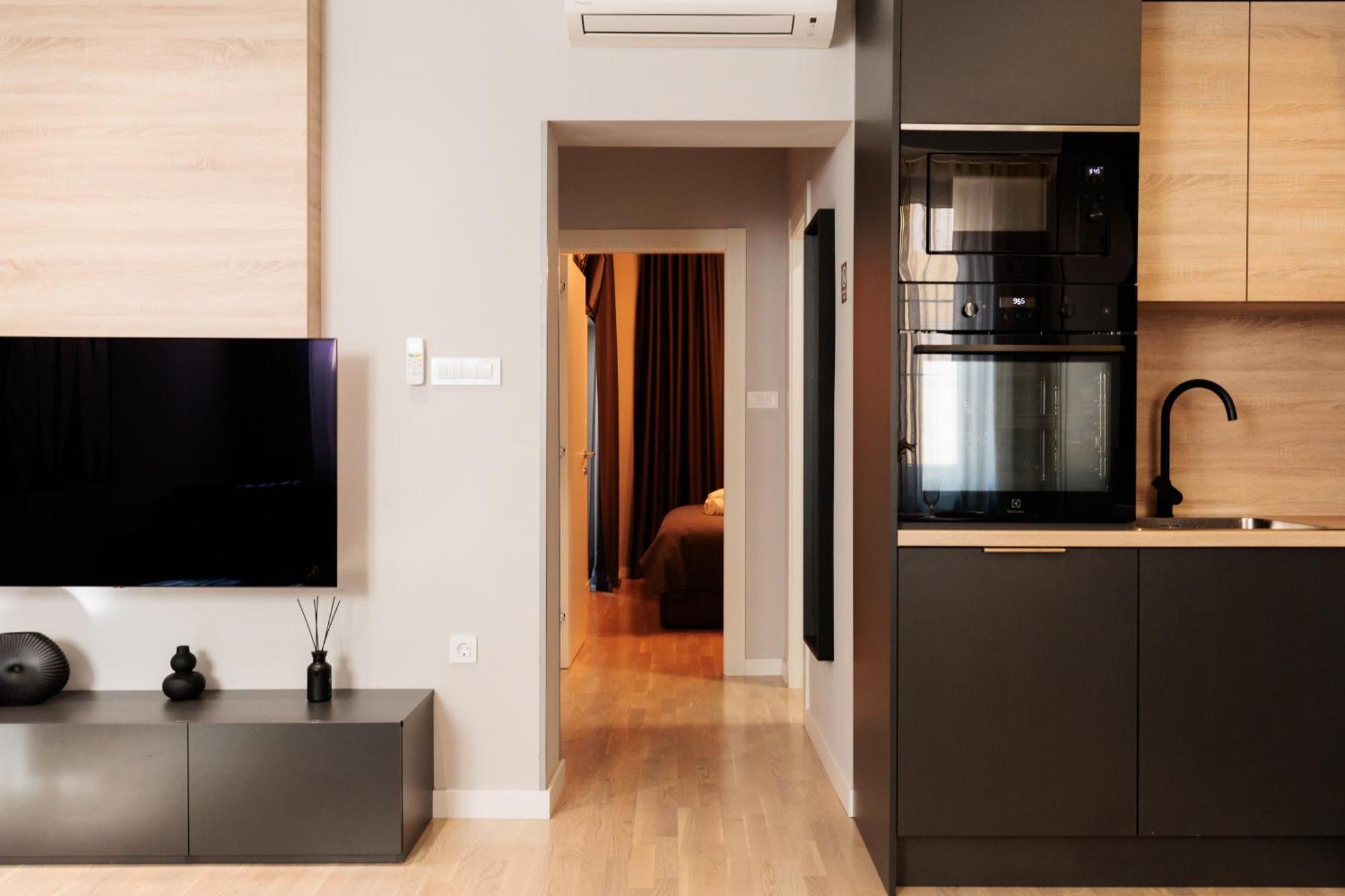 Zarina Apartment - Old Town Center Zara Esterno foto